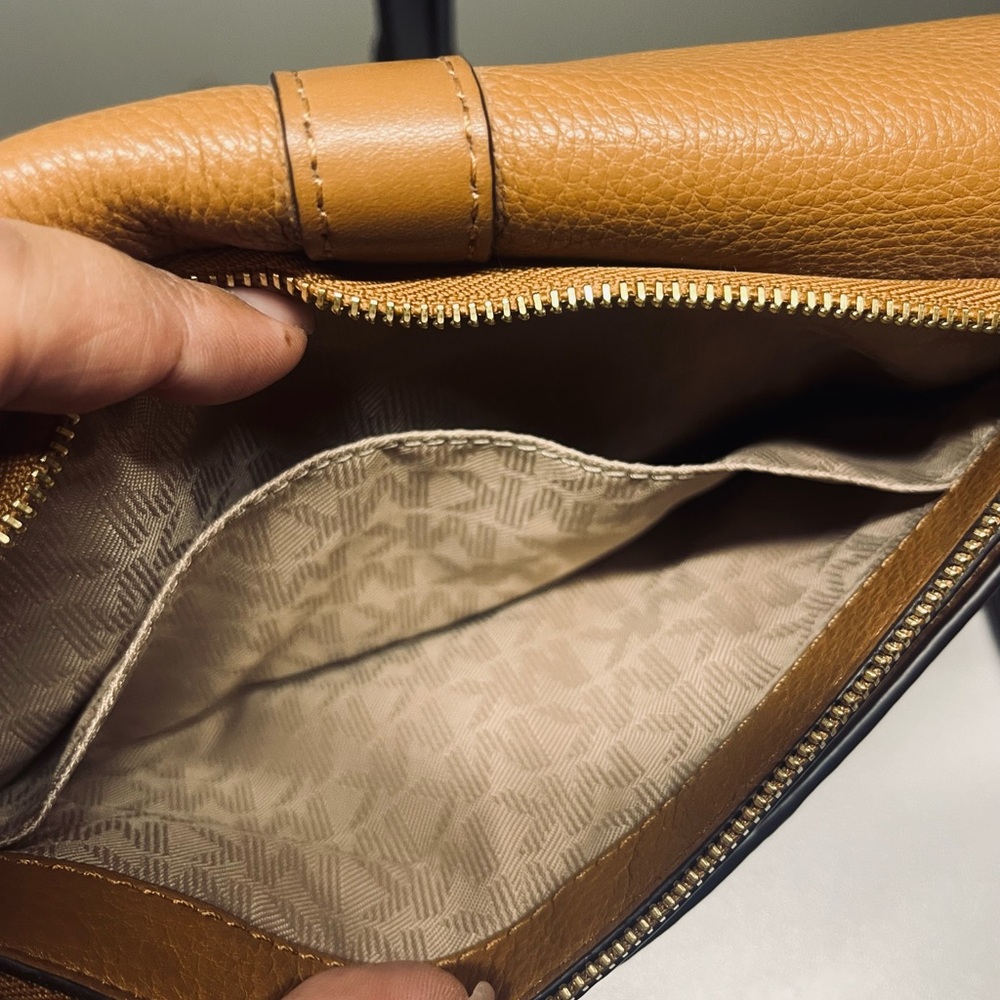 Michael Kors Camel/Tan Pebbled Leather Crossbody Bag - Picture 10 of 12